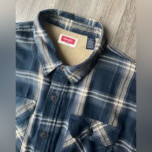 Mens Wrangler Sherpa Lined Flannel Shacket Jacket Coat Mens Size XL Plaid